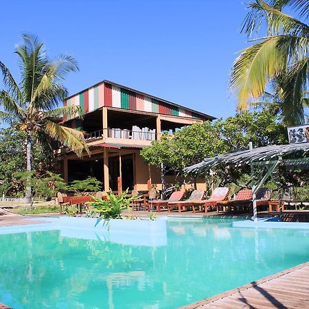 Mozambeat Motel Praia do Praia do Tofo Eksteriør billede